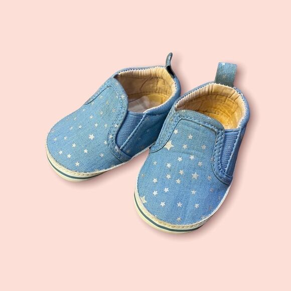 𝅺3/$15 Baby Girl Shoes - Picture 2 of 7